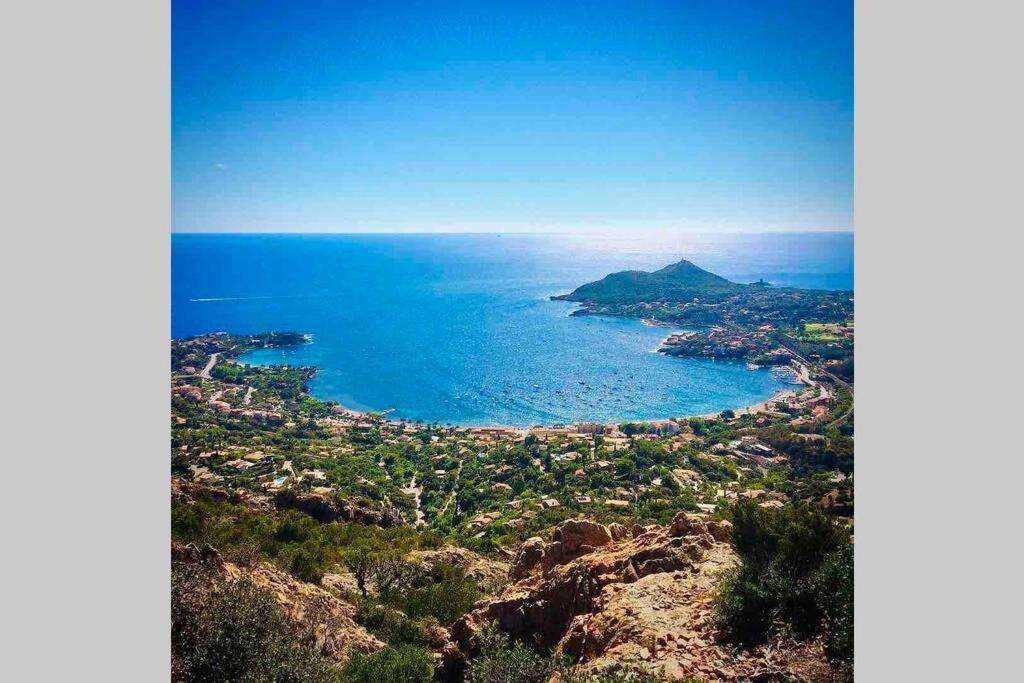 Superbe 4 Couchages Avec Terrasse - Clim - 50M De La Mer แซ็งต์-ราฟาเอล ภายนอก รูปภาพ